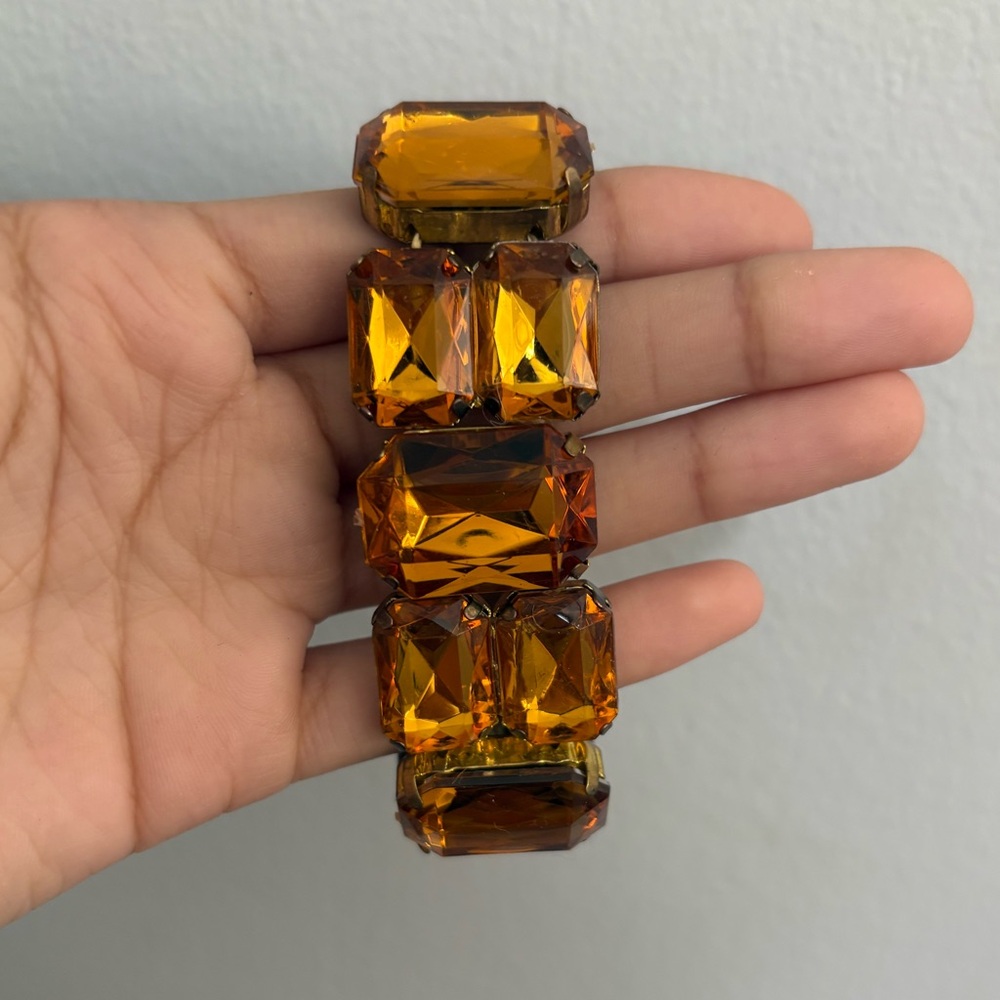 Amber adjustable bracelet EUC